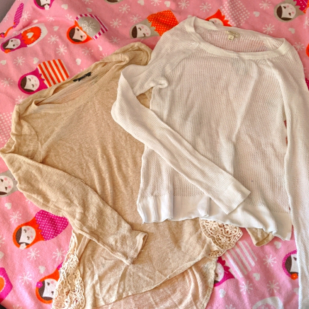 Set of long sleeve tops